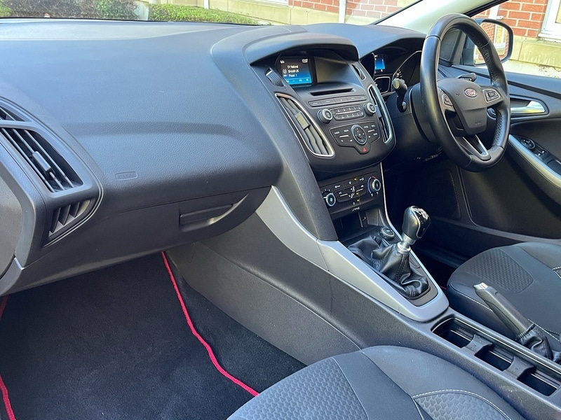 Used Ford Focus 2015 for sale - 78069555: Photo 15