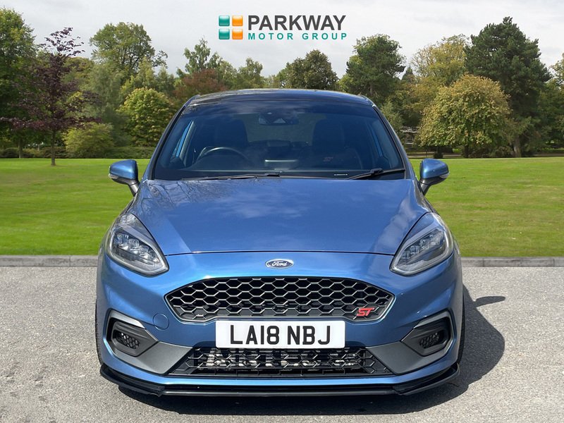 Used Ford Fiesta 2018 for sale - 78104064: Photo 2