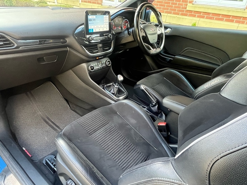 Used Ford Fiesta 2018 for sale - 78104064: Photo 31