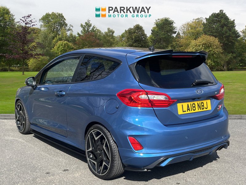 Used Ford Fiesta 2018 for sale - 78104064: Photo 4