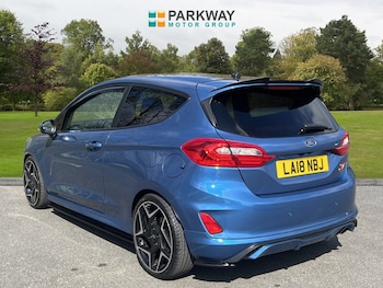 Used Ford Fiesta 2018 for sale - 78104064: Photo