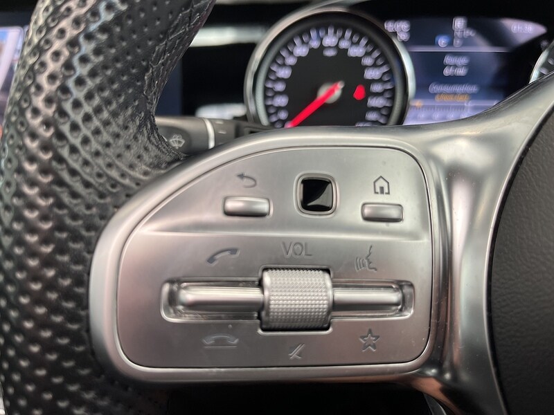 Used Mercedes-Benz E Class 2018 for sale - 78069547: Photo 35