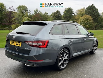 Used Skoda Superb 2017 for sale - 78069528: Photo