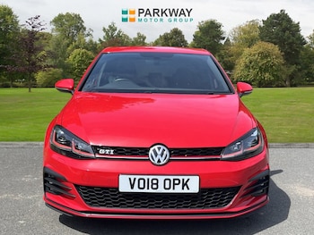 Used Volkswagen Golf 2018 for sale - 78980978: Photo