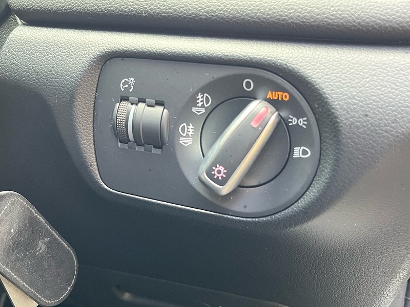 Used Audi Q3 2013 for sale - 78069561: Photo 18