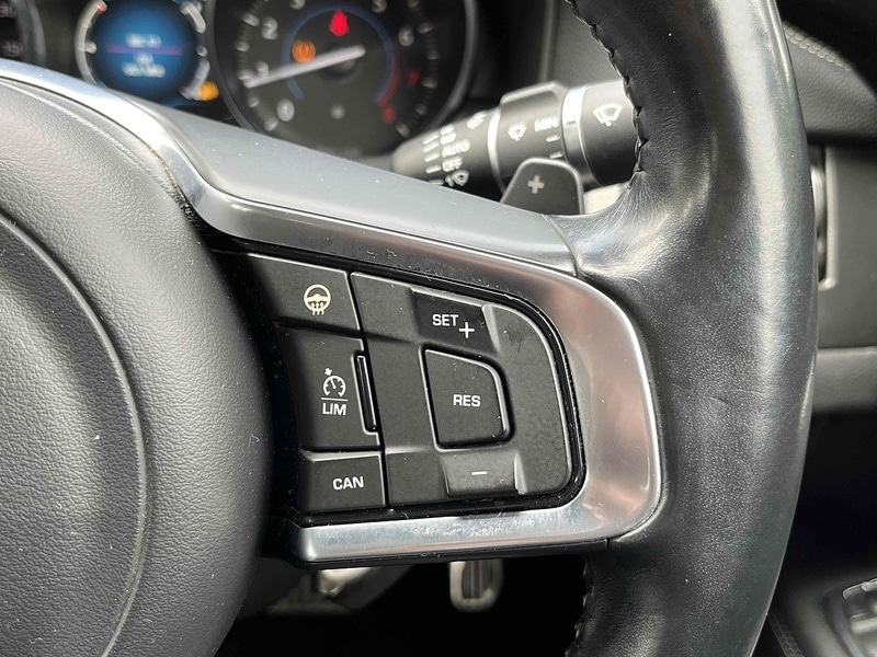 Used Jaguar XF 2015 for sale - 78069571: Photo 29