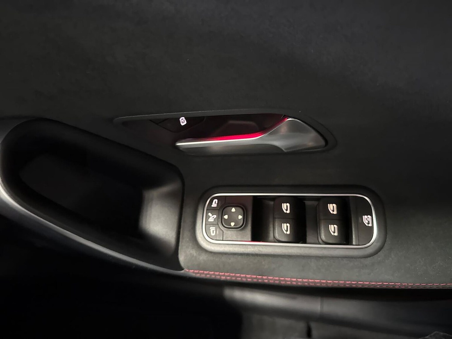 Used Mercedes-Benz A-Class 2018 for sale - 77077954: Photo 21