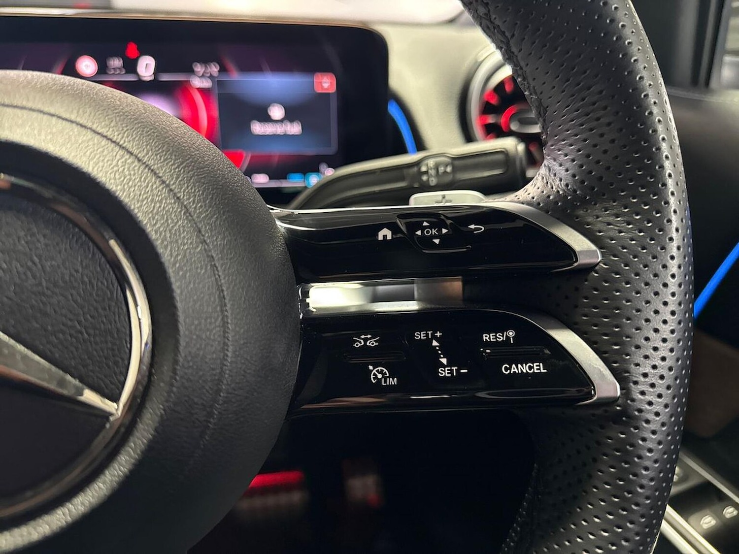 Used Mercedes-Benz GLB 2025 for sale - 76884996: Photo 25