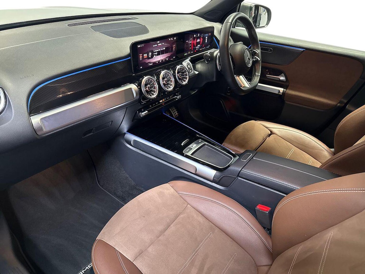 Used Mercedes-Benz GLB 2025 for sale - 76884996: Photo 7