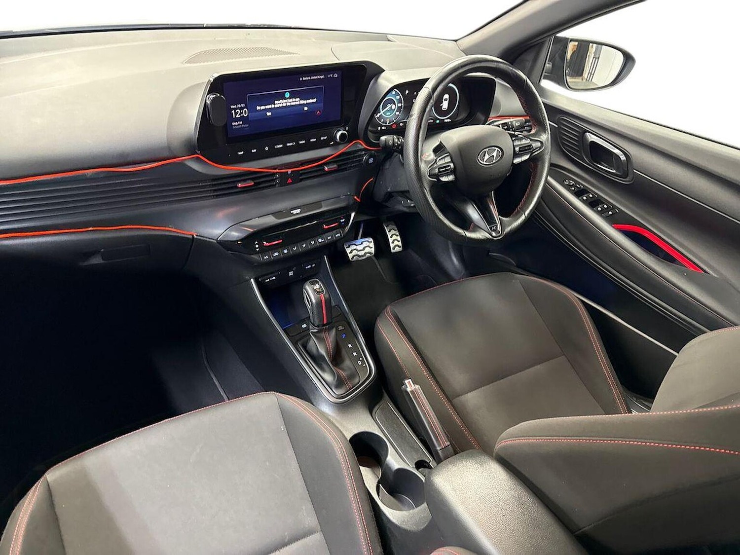 Used Hyundai i20 2023 for sale - 78191530: Photo 8