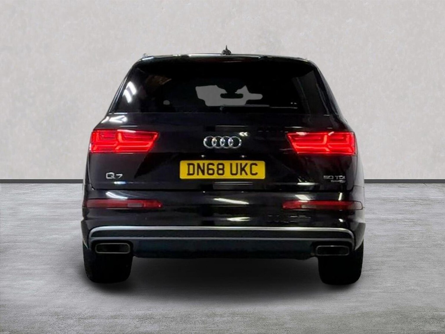 Used Audi Q7 2018 for sale - 77668700: Photo 4