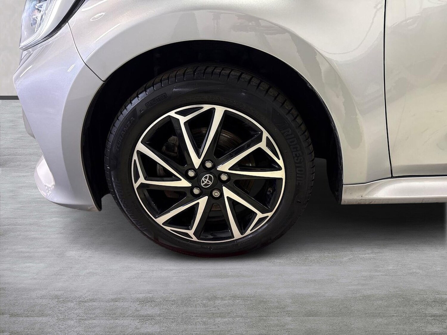 Used Toyota Yaris 2022 for sale - 77489314: Photo 6