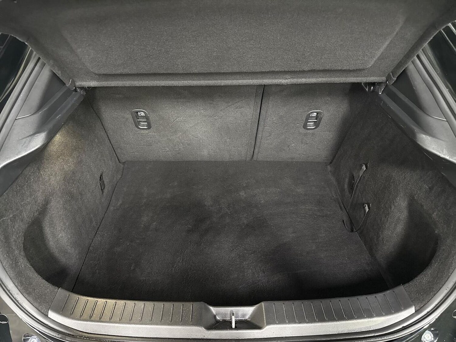 Used Mazda CX-30 2020 for sale - 76663744: Photo 17