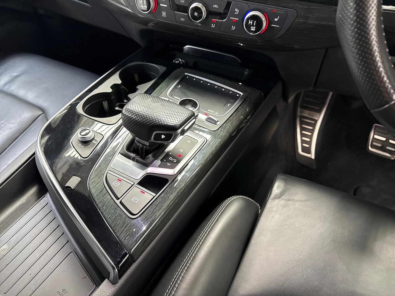 Used Audi Q7 2018 for sale - 77954091: Photo 13