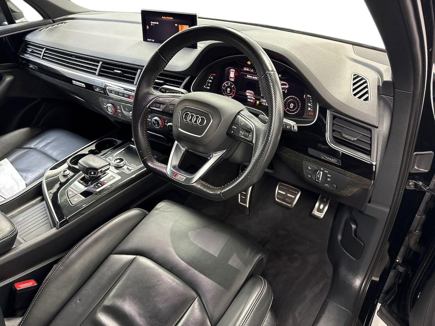 Used Audi Q7 2018 for sale - 77954091: Photo 15