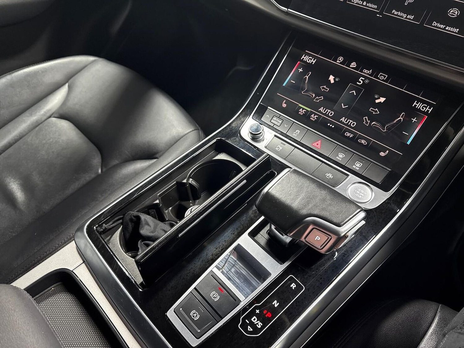 Used Audi Q7 2020 for sale - 77676328: Photo 13