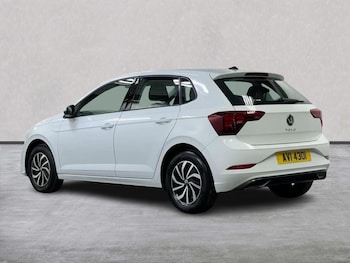 Used Volkswagen Polo 2024 for sale - 78565579: Photo