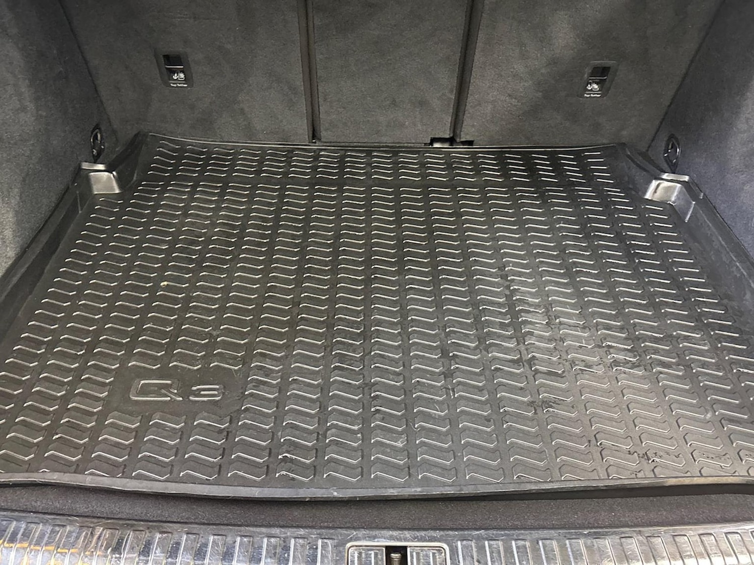 Used Audi Q3 2019 for sale - 77743227: Photo 17