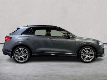 Used Audi Q3 2019 for sale - 77743227: Photo