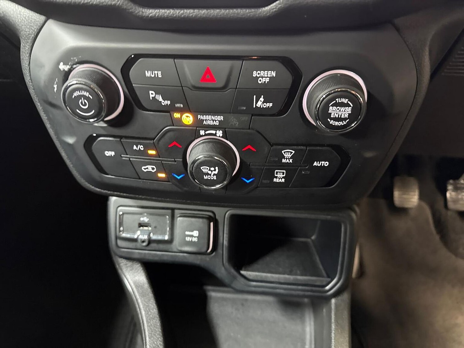 Used Jeep Renegade 2022 for sale - 76144176: Photo 12