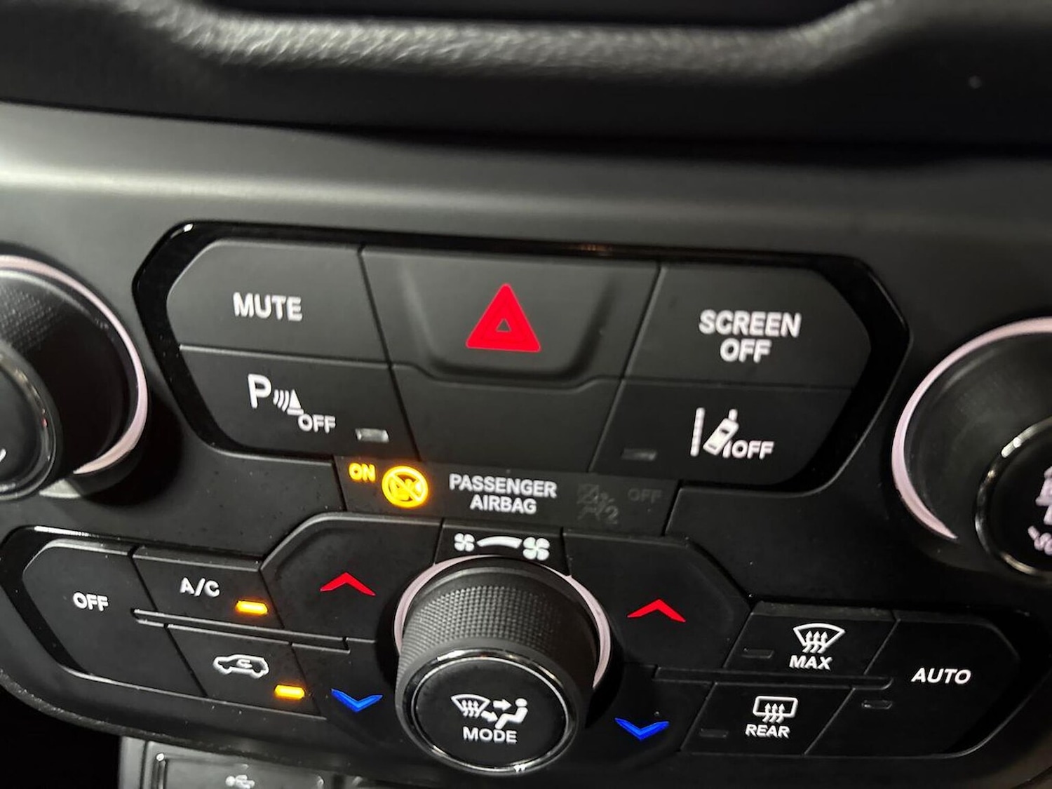 Used Jeep Renegade 2022 for sale - 76144176: Photo 22