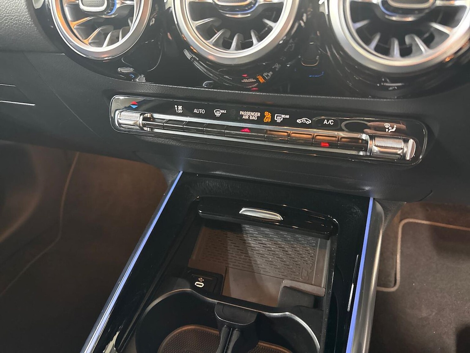 Used Mercedes-Benz GLA 2023 for sale - 78191375: Photo 12