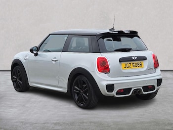 Used MINI Hatch 2018 for sale - 77065764: Photo