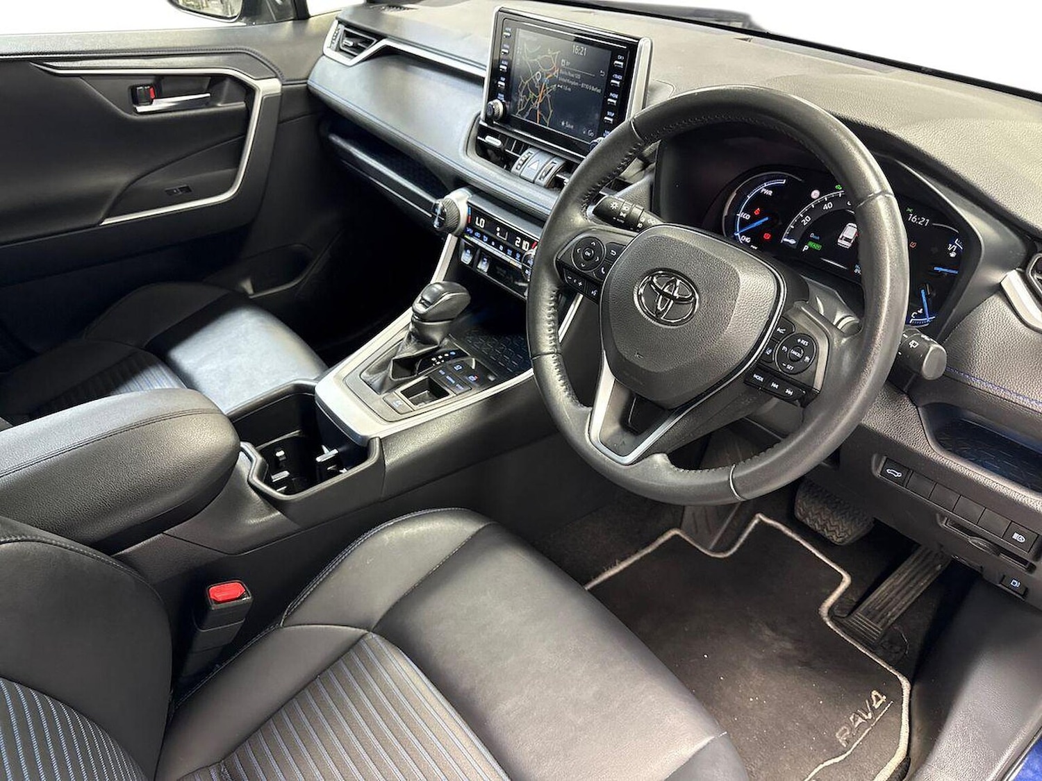 Used Toyota RAV4 2022 for sale - 76426714: Photo 15