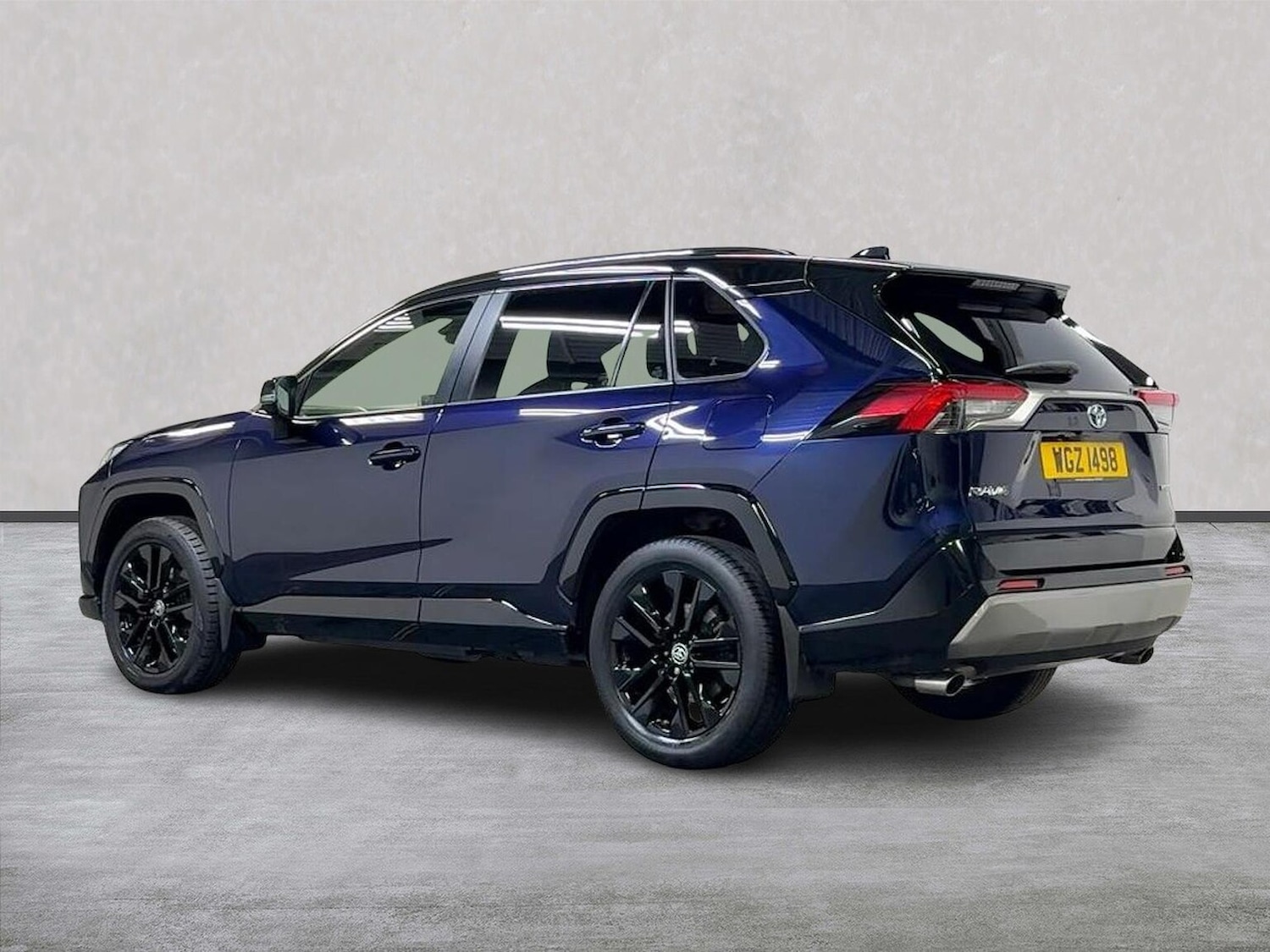 Used Toyota RAV4 2022 for sale - 76426714: Photo 2