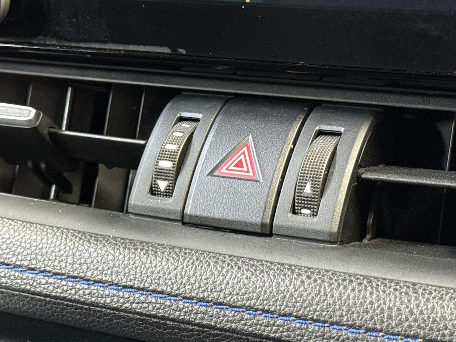 Used Toyota RAV4 2022 for sale - 76426714: Photo 22