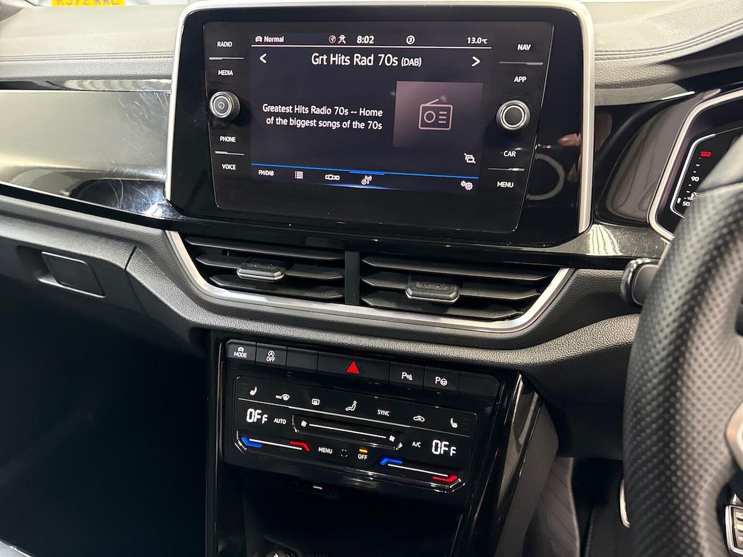 Used Volkswagen T-Roc 2022 for sale - 77629329: Photo 23