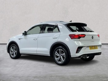 Used Volkswagen T-Roc 2022 for sale - 77629329: Photo