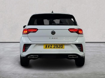 Used Volkswagen T-Roc 2022 for sale - 77629329: Photo
