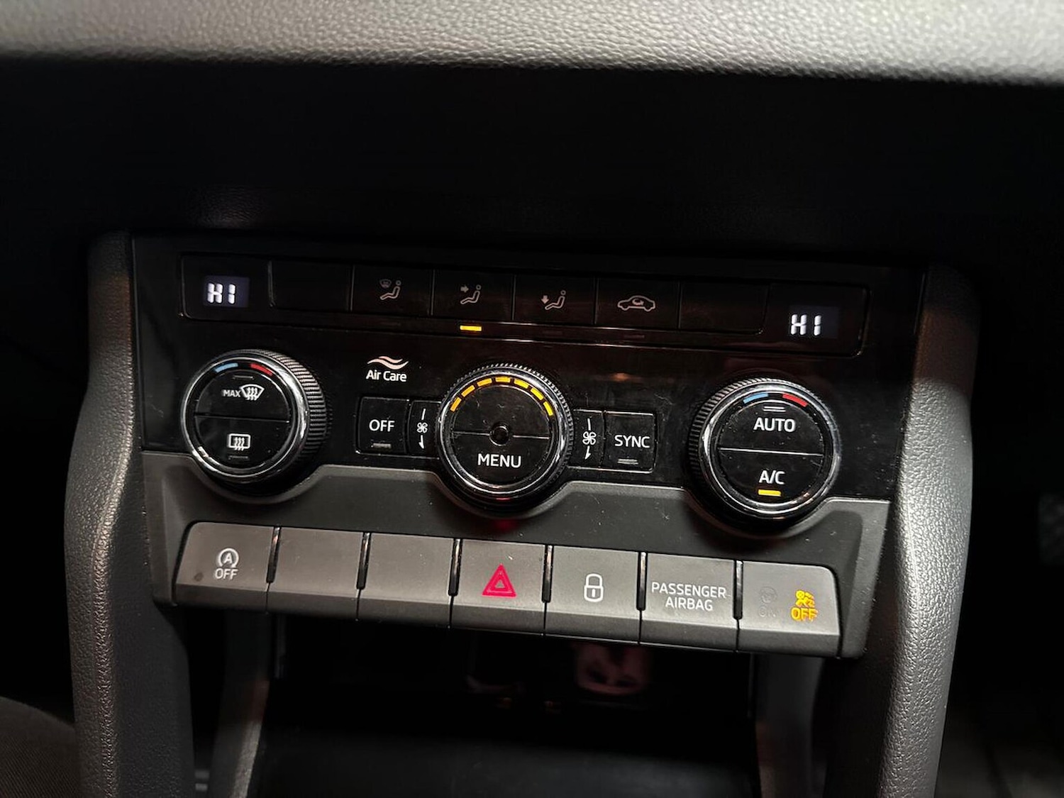 Used Skoda Karoq 2024 for sale - 77073208: Photo 12