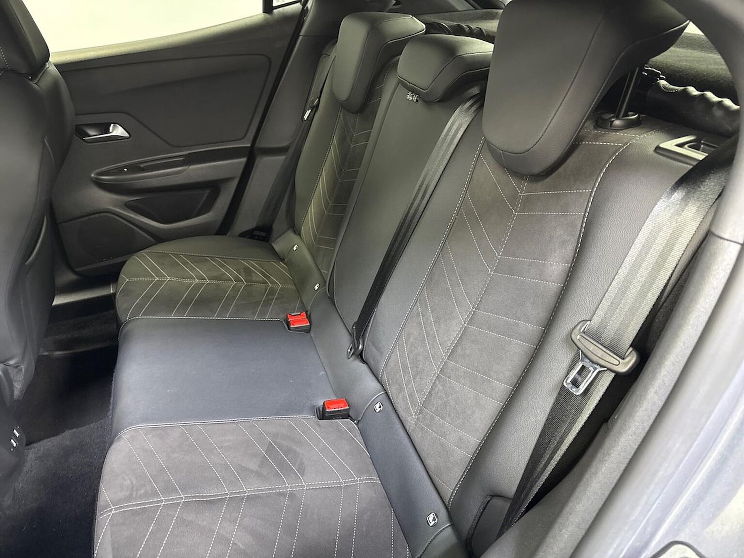 Used Vauxhall Mokka 2023 for sale - 77676393: Photo 16