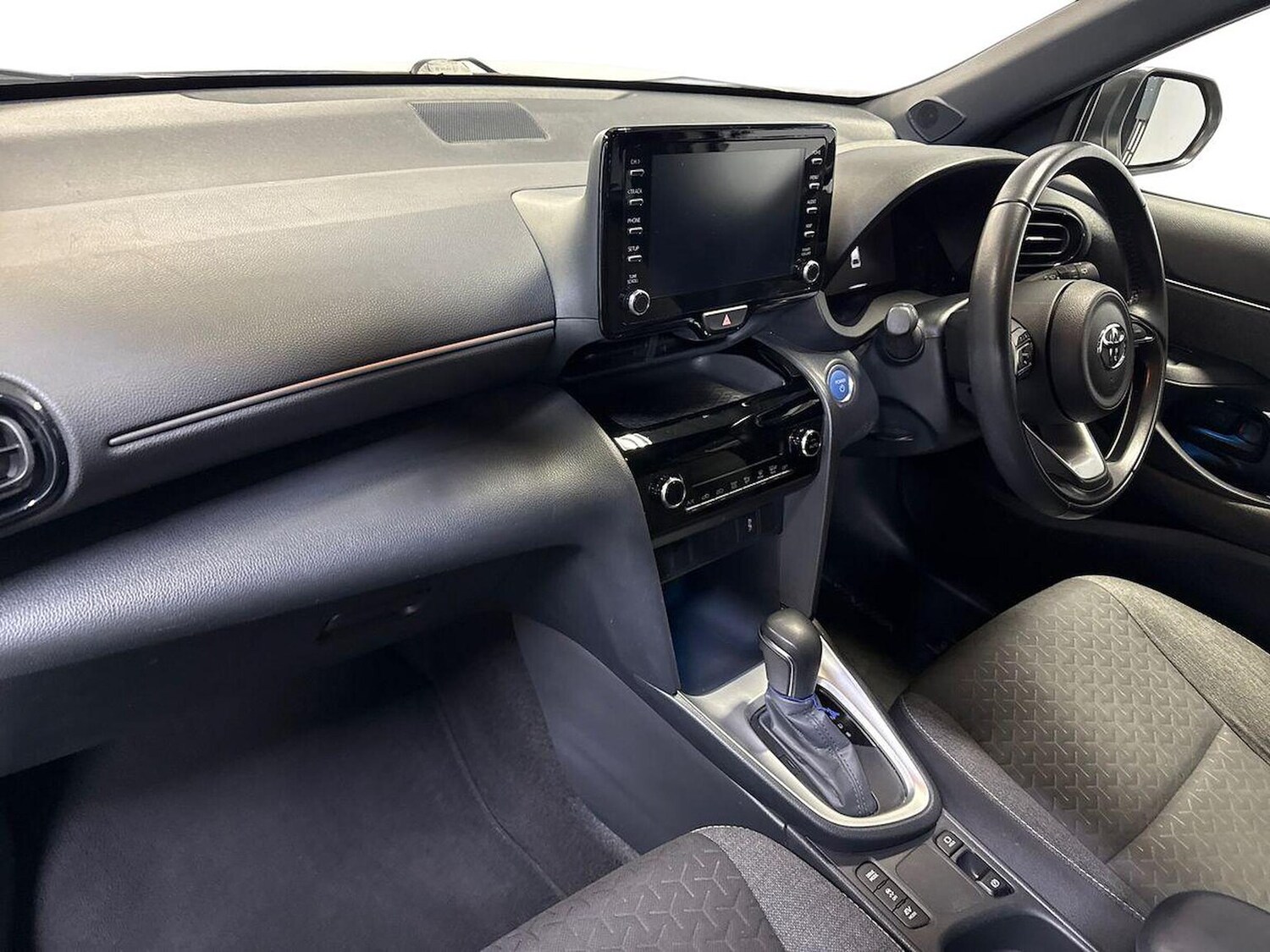 Used Toyota Yaris Cross 2022 for sale - 76490576: Photo 7