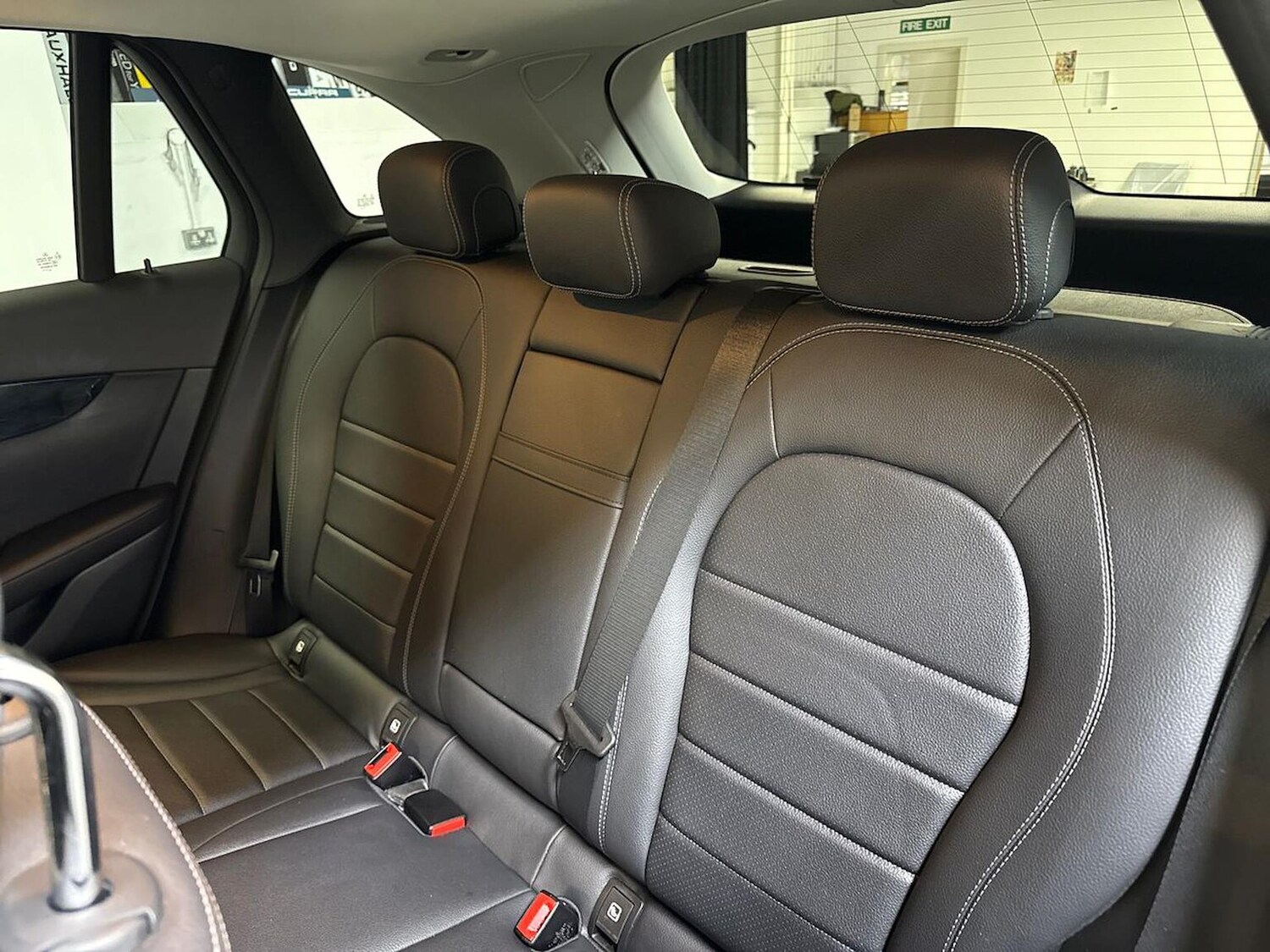 Used Mercedes-Benz GLC 2019 for sale - 76565435: Photo 16