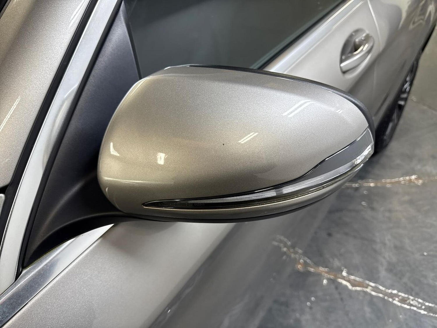 Used Mercedes-Benz GLC 2019 for sale - 76565435: Photo 30