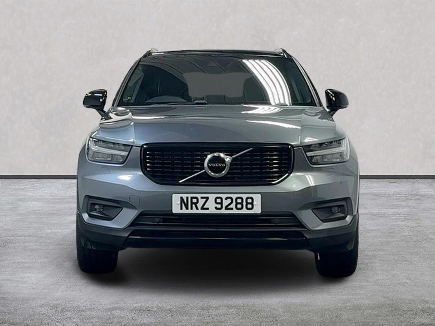 Used Volvo XC40 2018 for sale - 76831994: Photo 5