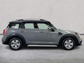 Used MINI Countryman 2018 for sale - 79467909: Photo