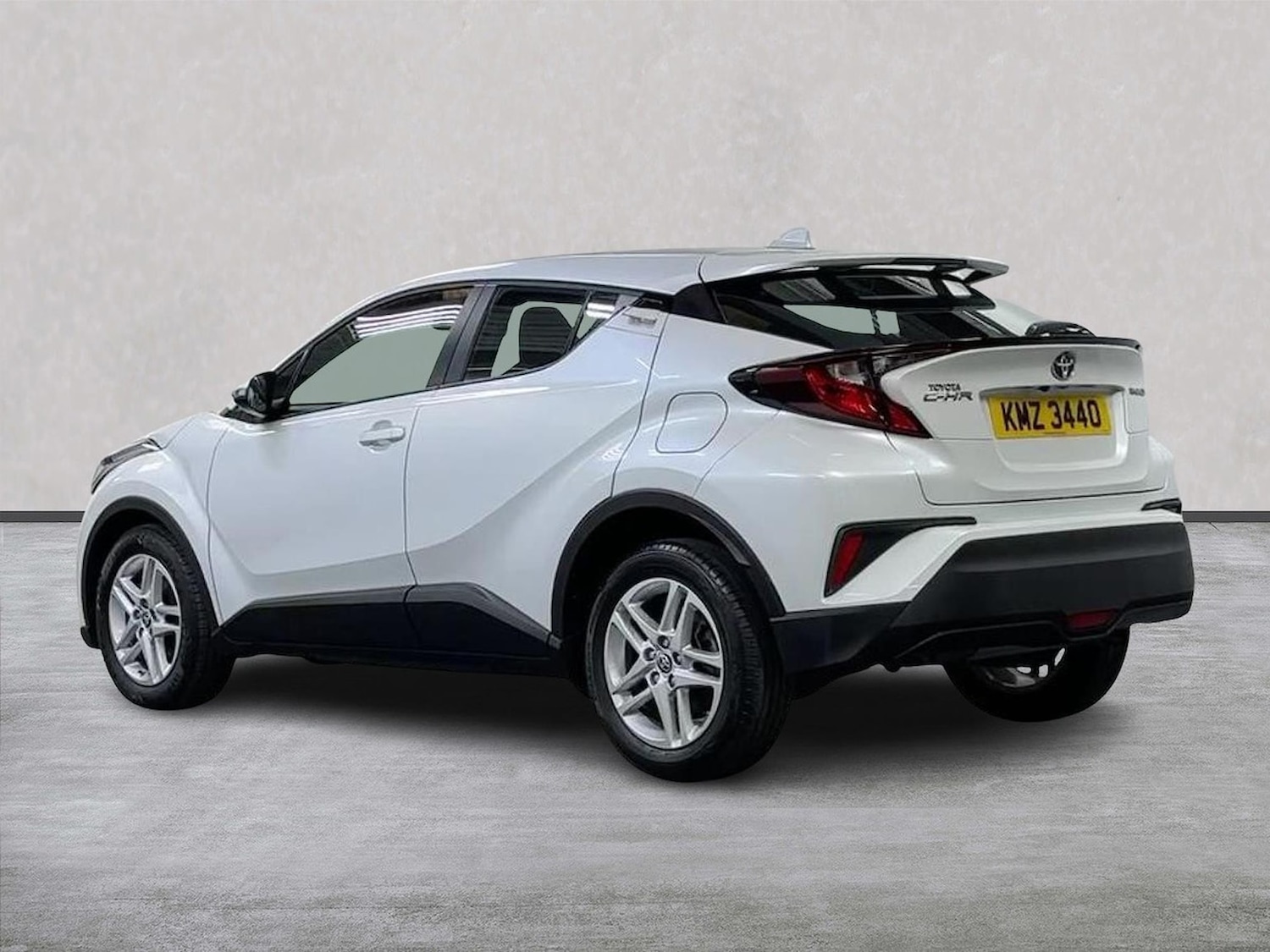 Used Toyota C-HR 2023 for sale - 78191383: Photo 4