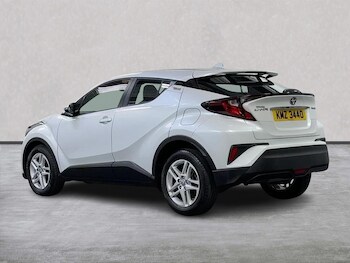 Used Toyota C-HR 2023 for sale - 78191383: Photo