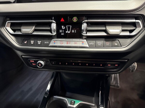 Used BMW 1 Series 2021 for sale - 76129057: Photo 12