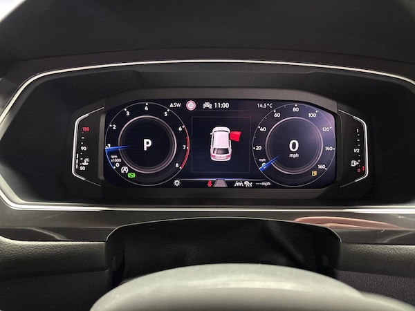 Used Volkswagen Tiguan Allspace 2025 for sale - 76115479: Photo 10