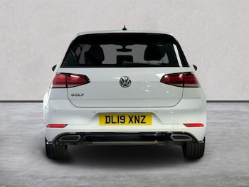 Used Volkswagen Golf 2019 for sale - 79423926: Photo