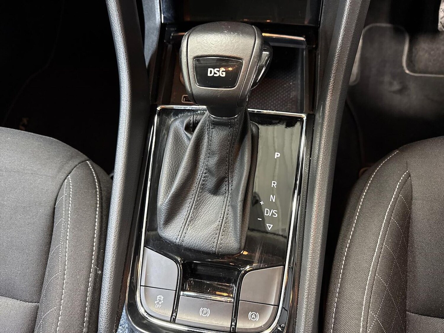 Used Skoda Karoq 2019 for sale - 78191457: Photo 12