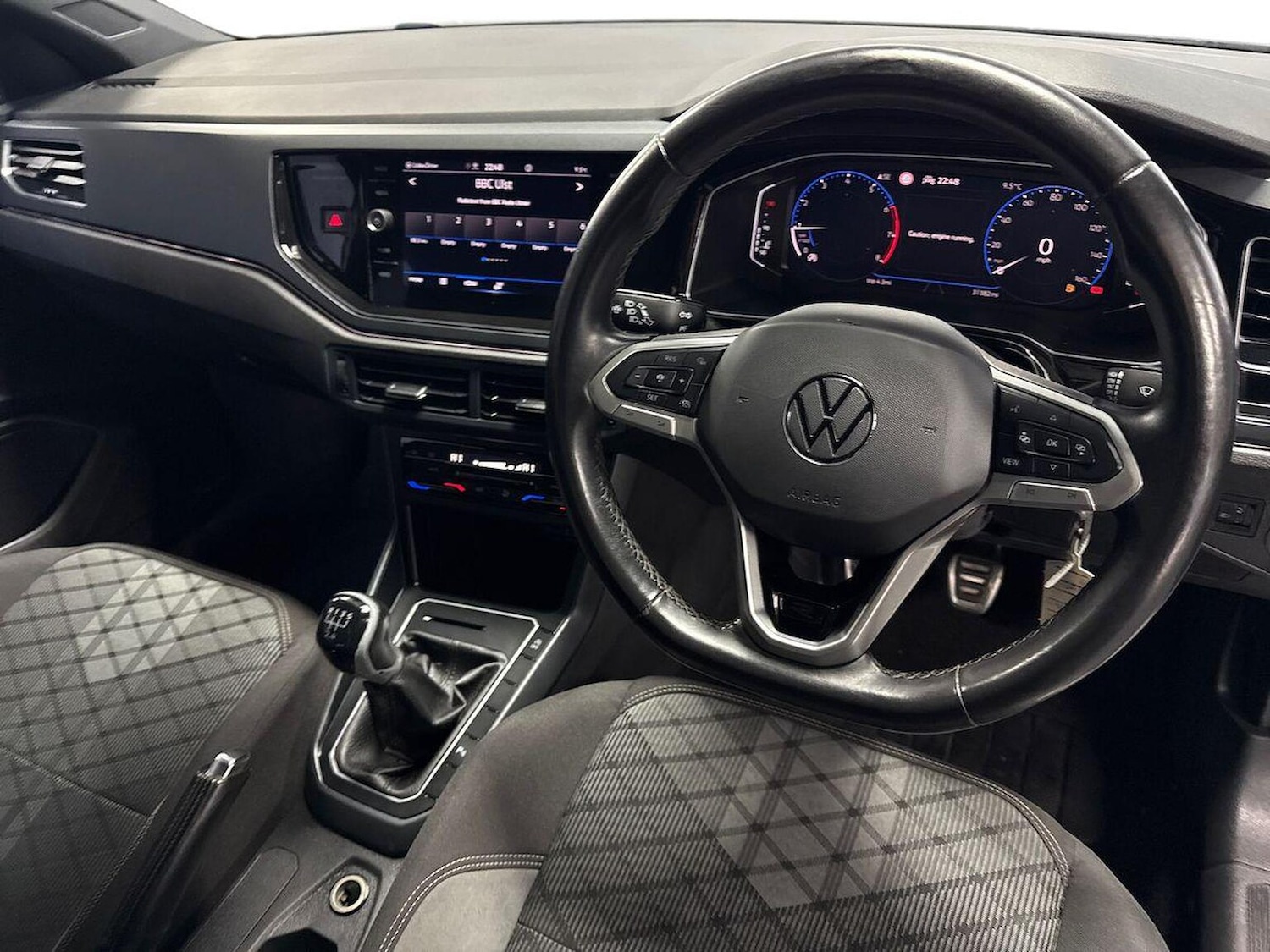 Used Volkswagen Polo 2023 for sale - 77078010: Photo 15