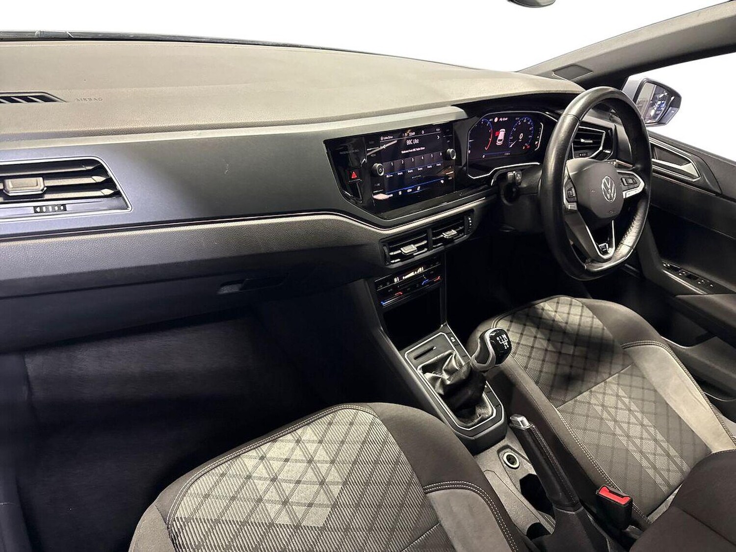 Used Volkswagen Polo 2023 for sale - 77078010: Photo 7