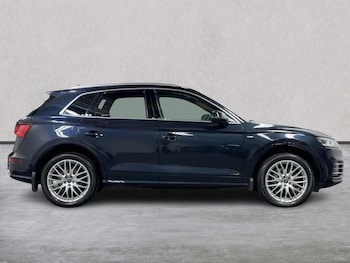 Used Audi Q5 2020 for sale - 78745395: Photo