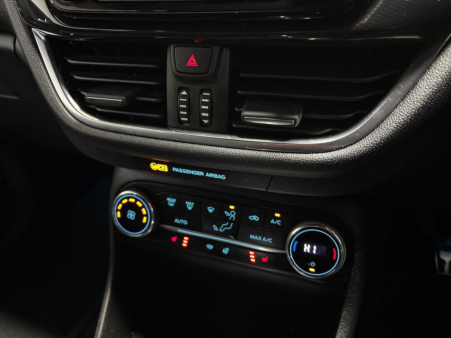 Used Ford Fiesta 2019 for sale - 76599330: Photo 12